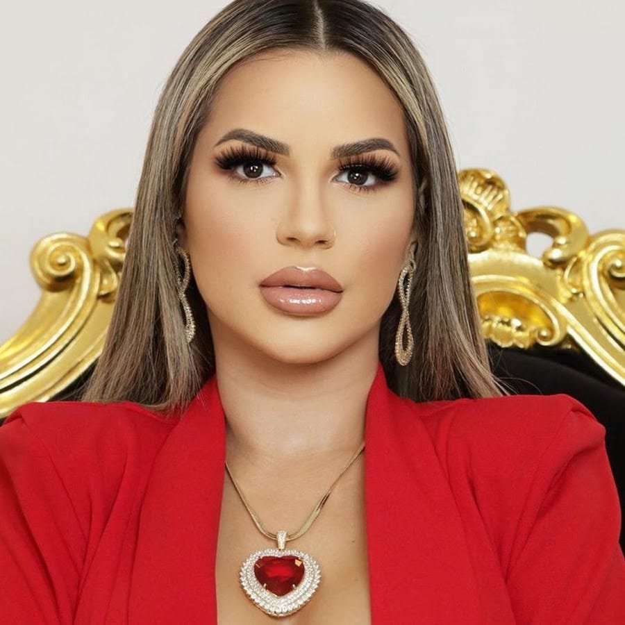 Foto de Deolane Bezerra