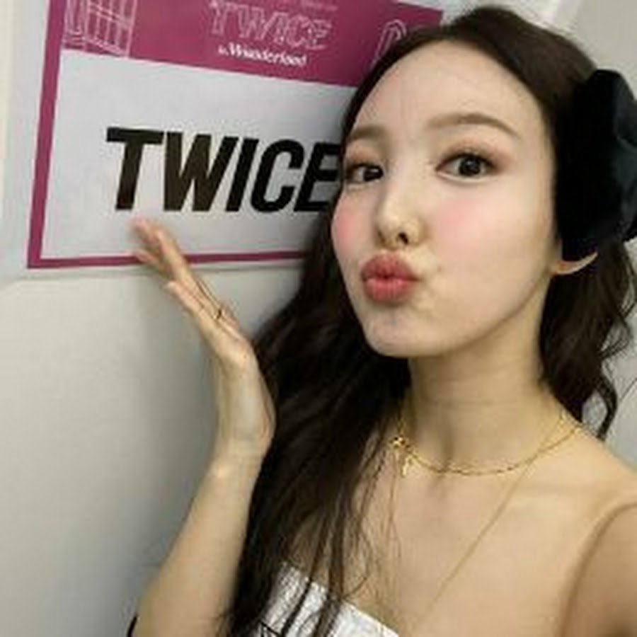 Foto de NAYEON