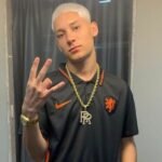 Capa da letra Nike de Tralha