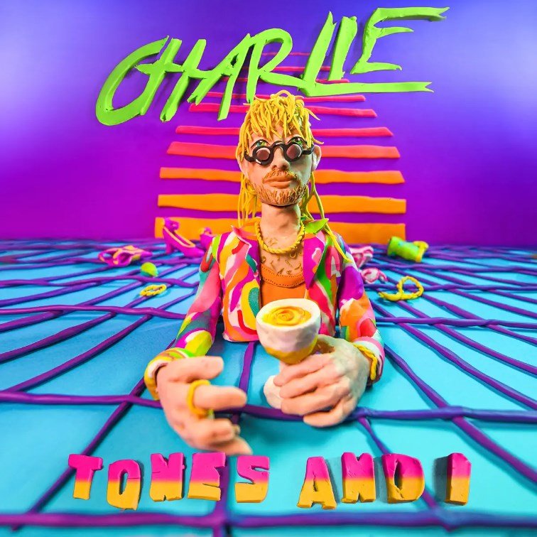 Capa da letra da música Charlie