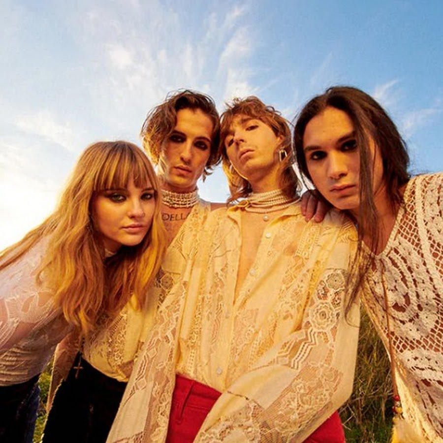 Capa da letra da música Gossip