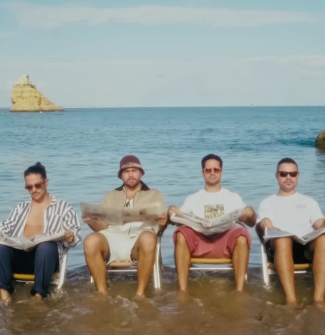 Capa da letra da música Olha Bela