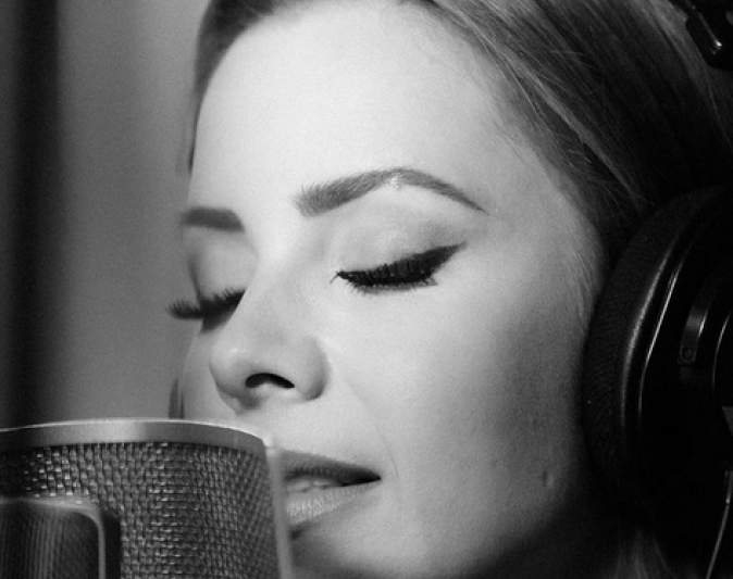 Capa da letra da música O Amor é Um Ato Revolucionário