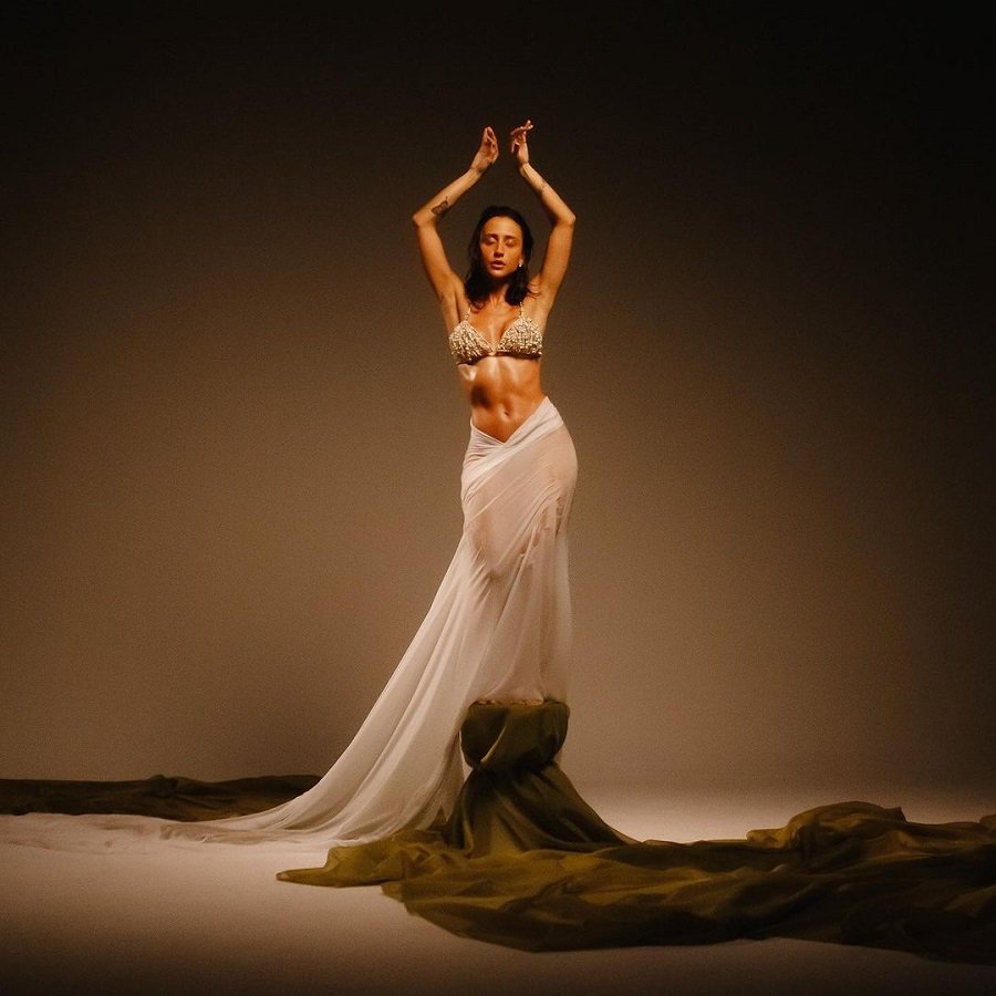 Capa da letra da música Medicina