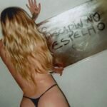 Capa da letra recadin no espelho