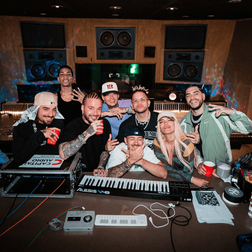 Capa da letra da música +57