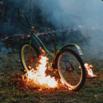 Capa da letra BiKE