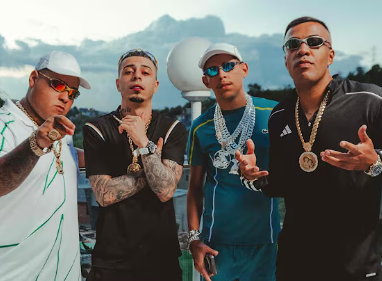 Capa da letra da música PAM PAM