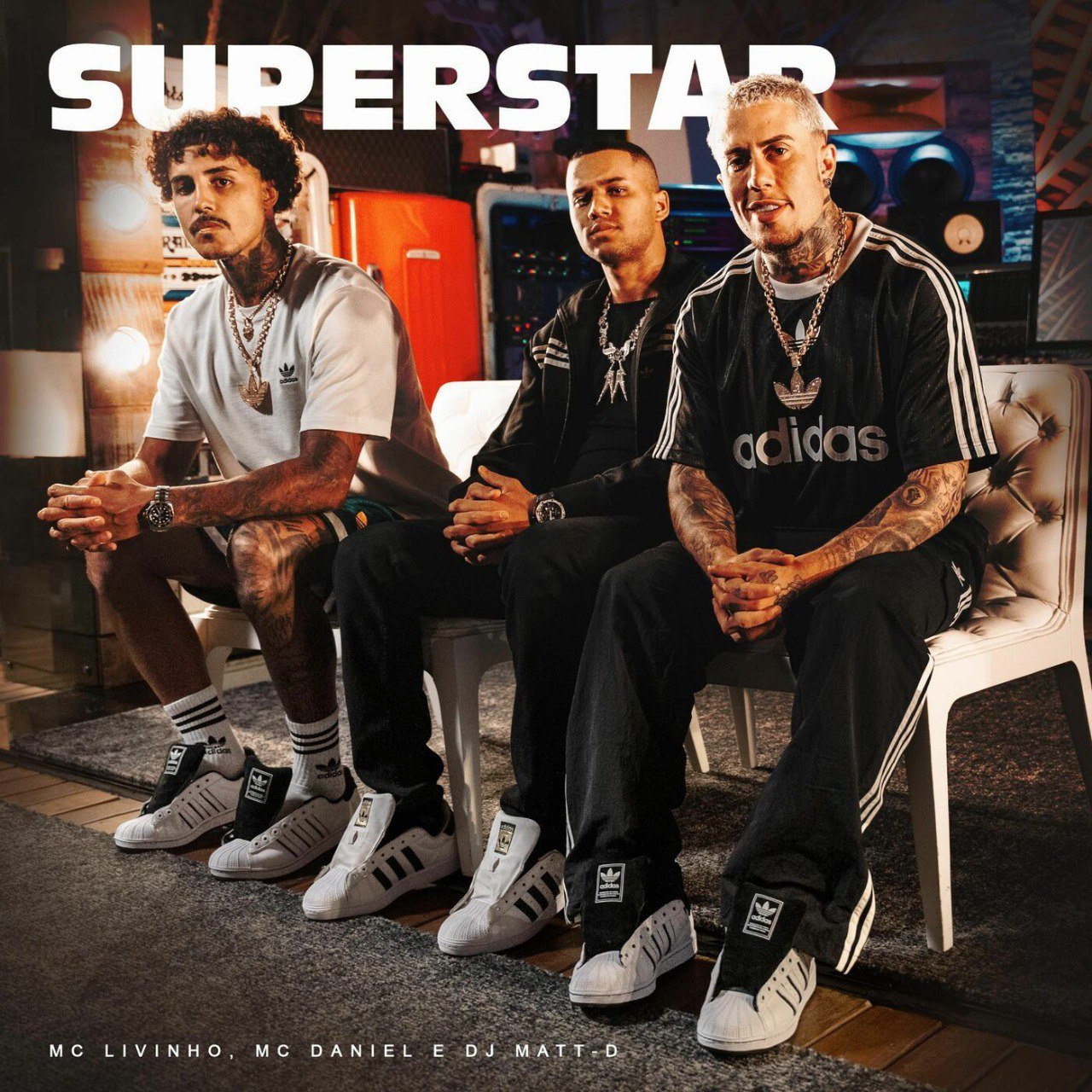 Capa da letra da música SUPERSTAR