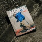 Capa do álbum HOPE ON THE STREET VOL.1
