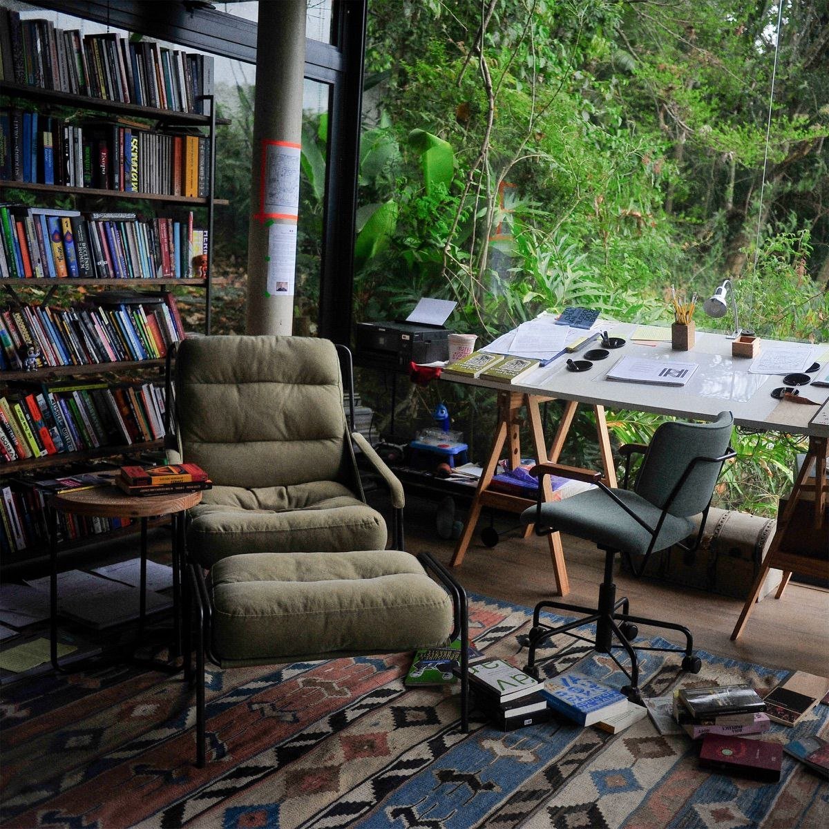 Capa da letra da música A mema praça